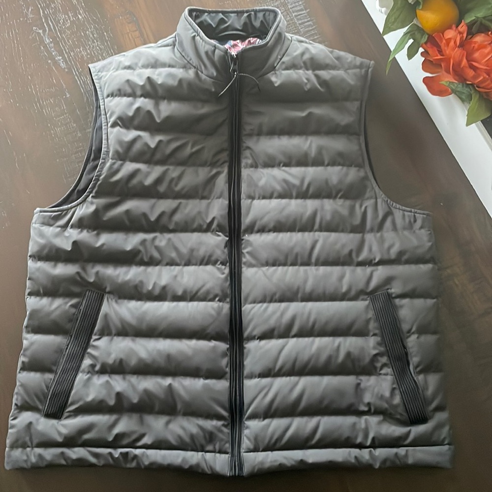 TED BAKER DARK GRAY QUILTED VEST